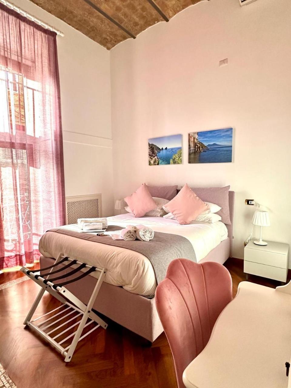 Pink Star Napoli Luxury Apartment Extérieur photo